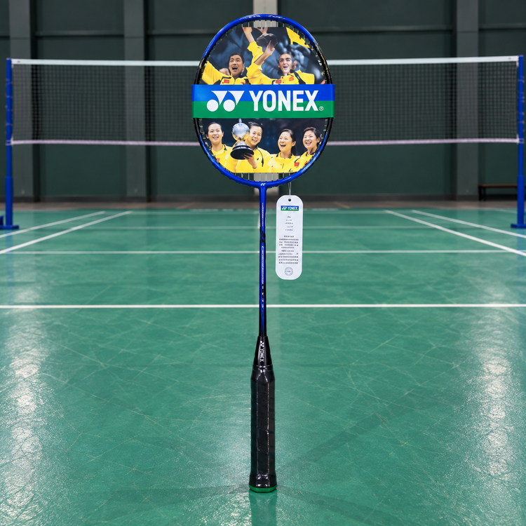 راکت بدمینتون یونکس کربن دار YONEX مدل ASTROX + هدیه